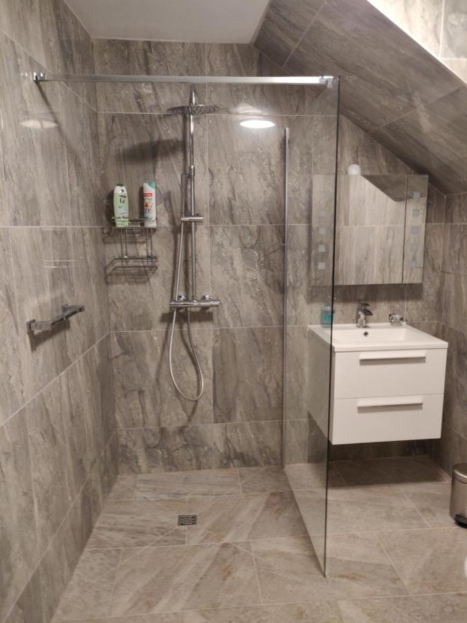 Dobbies Adults Only Boutique Apartment Saint-Marcel-sur-Aude Bagian luar foto