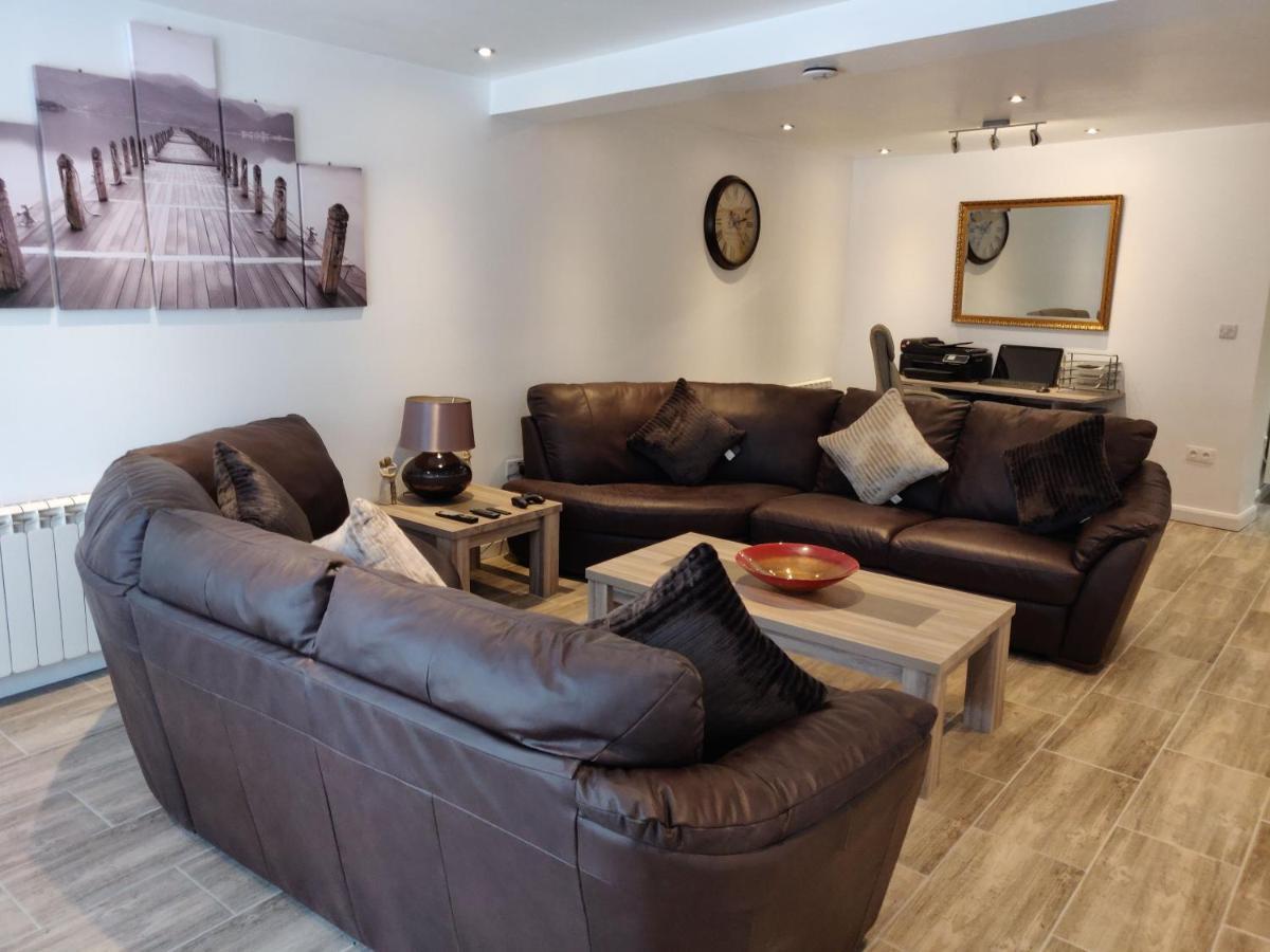 Dobbies Adults Only Boutique Apartment Saint-Marcel-sur-Aude Bagian luar foto