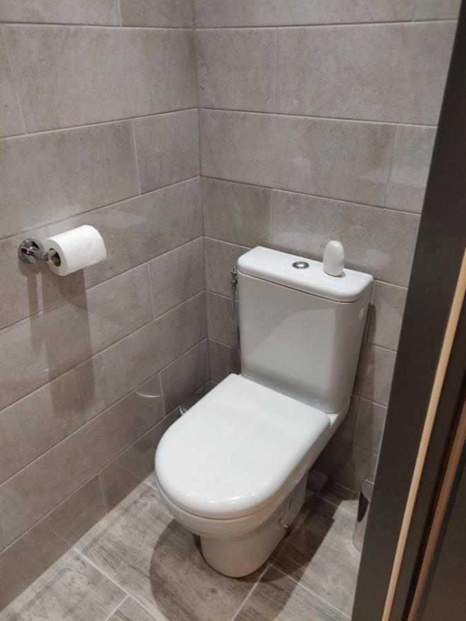 Dobbies Adults Only Boutique Apartment Saint-Marcel-sur-Aude Bagian luar foto